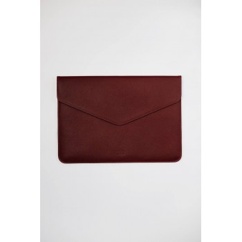 Чехол-конверт кожаный DOST Leather co. для MacBook Air 13"/Pro 13"  2017-2020г. (Цвет: Рубин)
