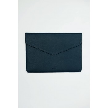 Чехол-конверт кожаный DOST Leather co. для MacBook Air 13"/Pro 13"  2017-2020г. (Цвет: Сапфир)