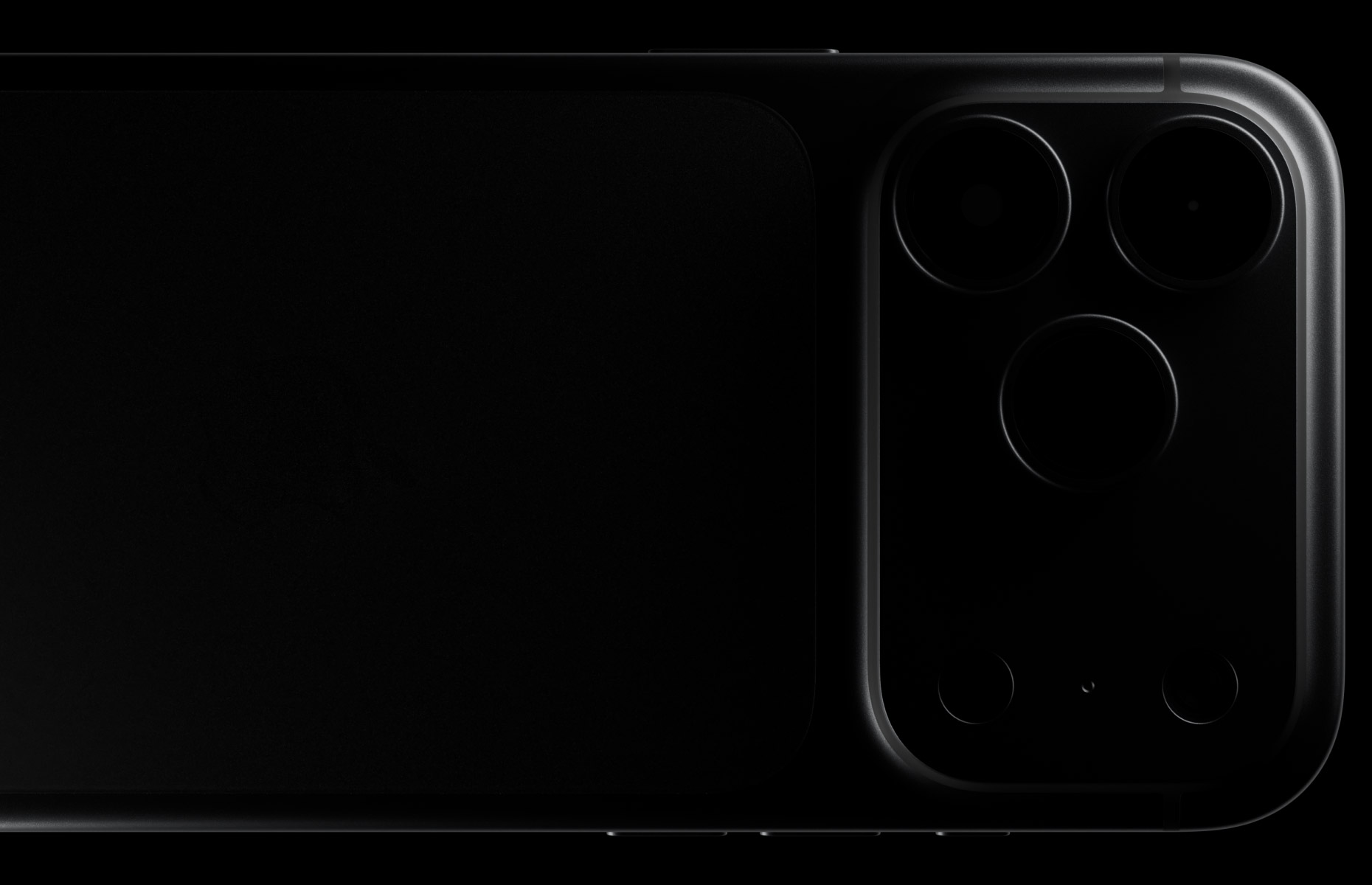 Крупный план блока камеры iPhone 17 Pro с тремя объективами 48 Мп