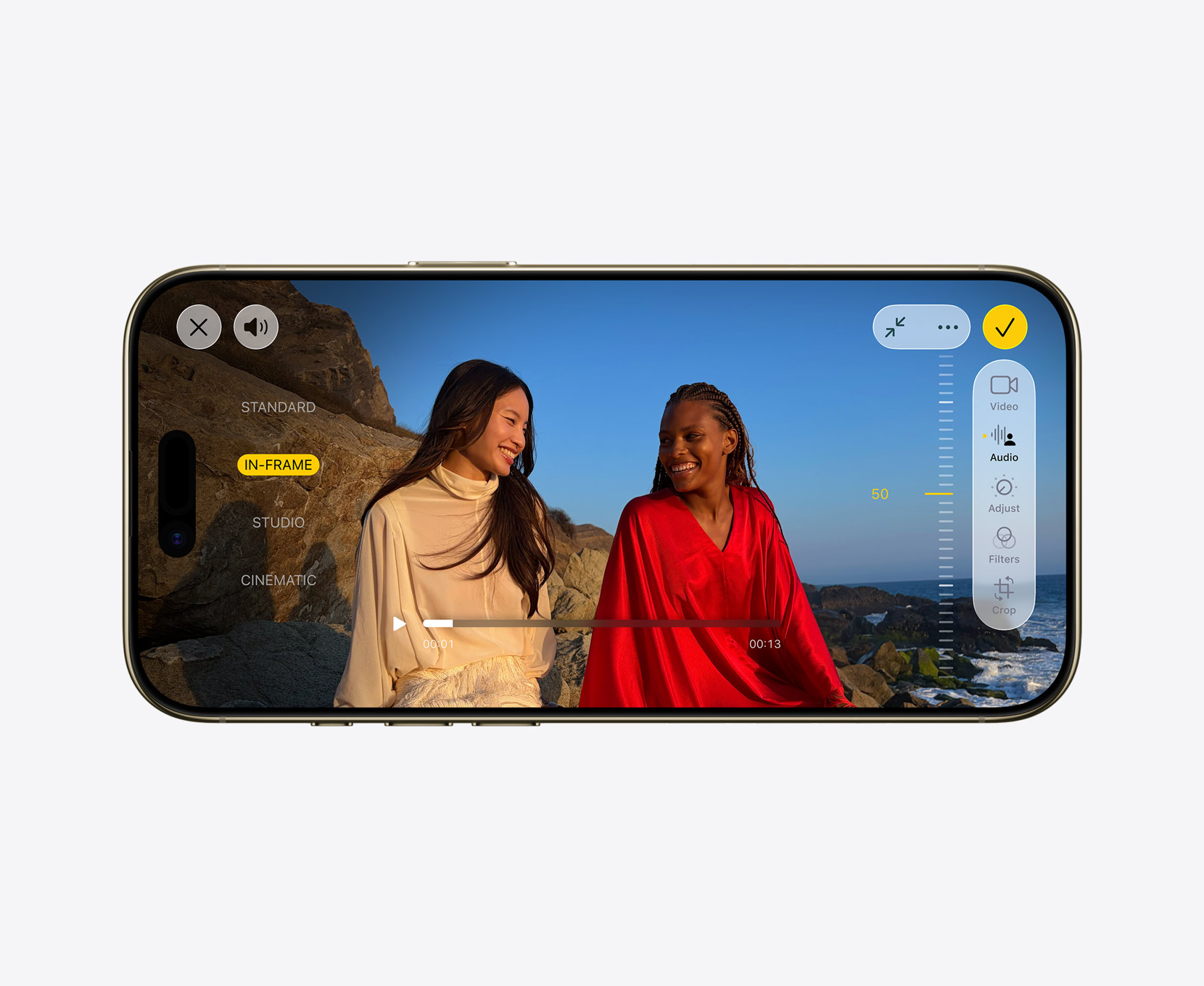 Экран монтажа видео на iPhone Air с настройками аудио и режимов съёмки