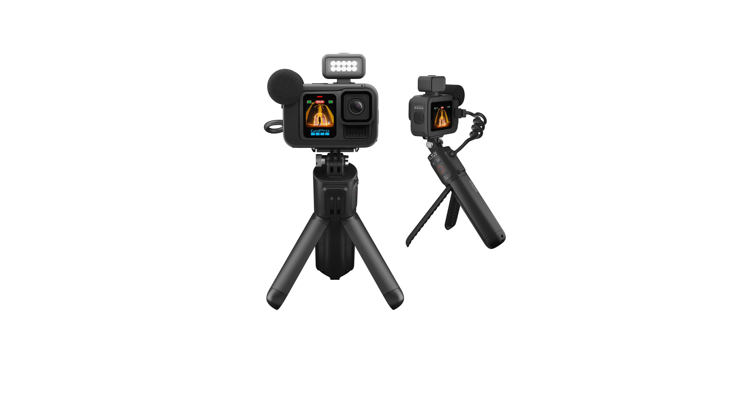 GoPro HERO 13 Black Special Bundle с медиа-модулем и трипод-рукояткой на белом фоне GoPro HERO 13 Black Special Bundle с медиа-модулем и трипод-рукояткой на белом фоне