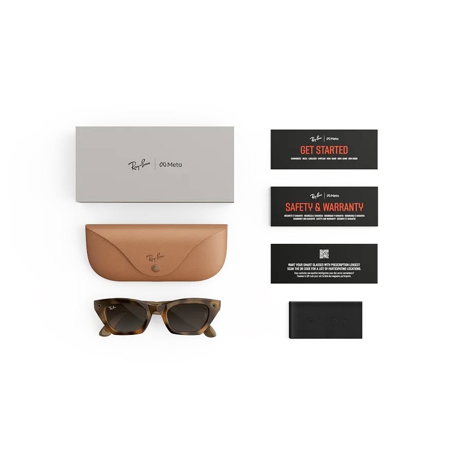 Комплект поставки Ray-Ban Meta Zena Gen 3: очки, футляр, коробка и карты быстрого старта